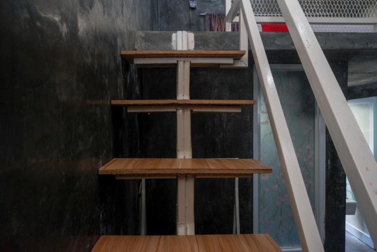 Reddoorz Near Jumbo Mall Sragen Esterno foto